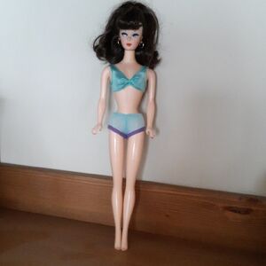 1958 Barbie Produced In 1993 The 35th Anniversary Edition.